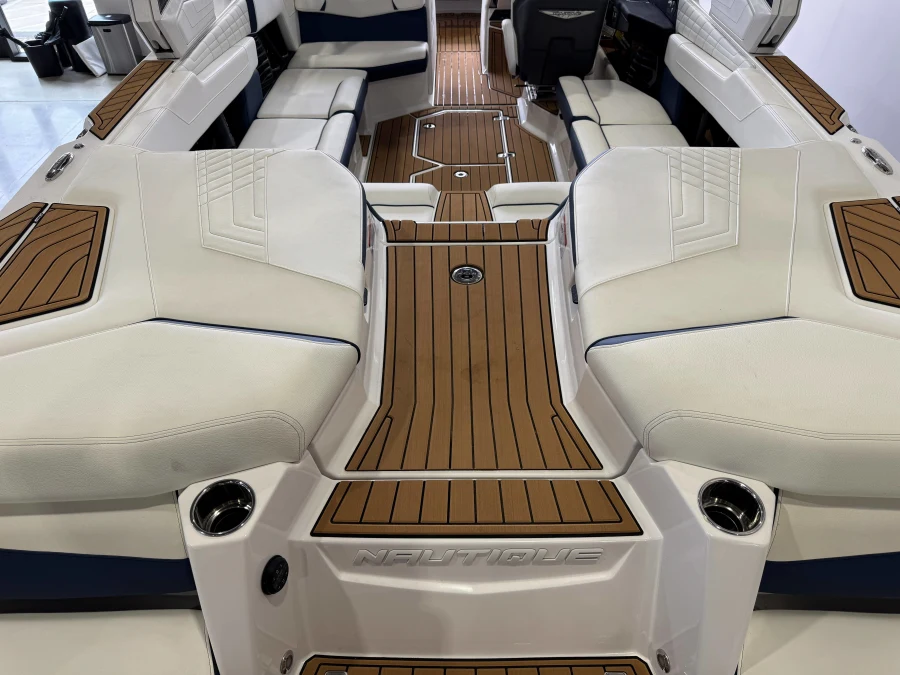 2024-nautique-g23-139695-image10