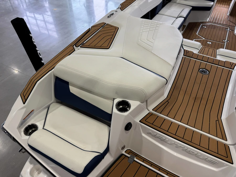 2024-nautique-g23-139695-image12
