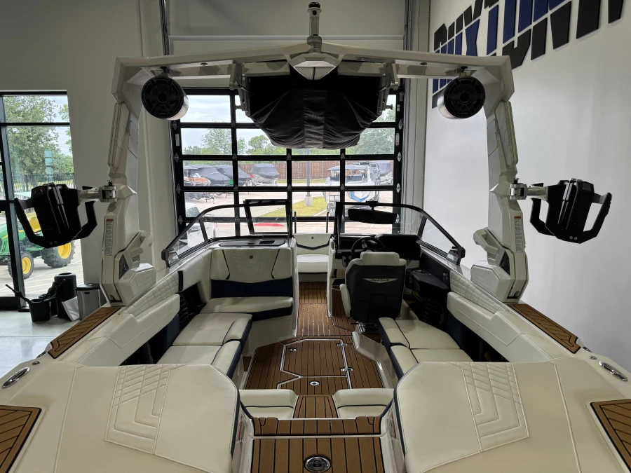 2024-nautique-g23-139695-image9
