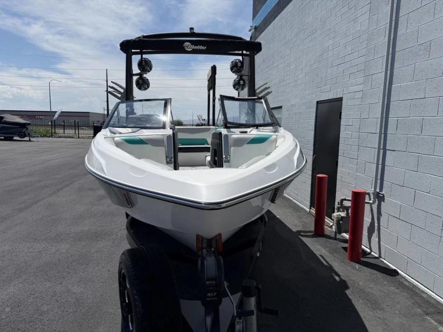 2020-malibu-wakesetter-23-lsv-139698-image3