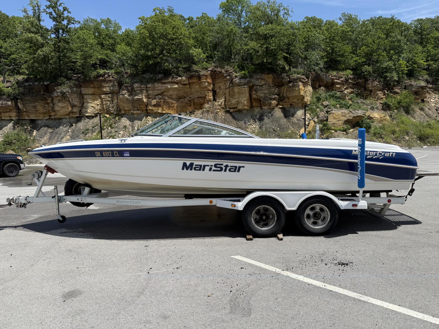 2000 Mastercraft Maristar 230 SV