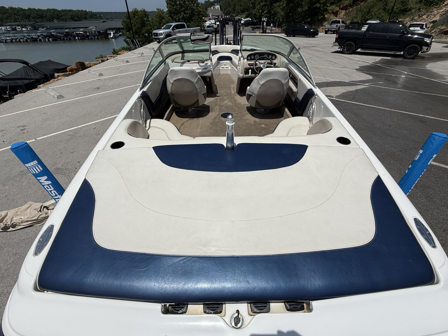2000 Mastercraft Maristar 230 SV