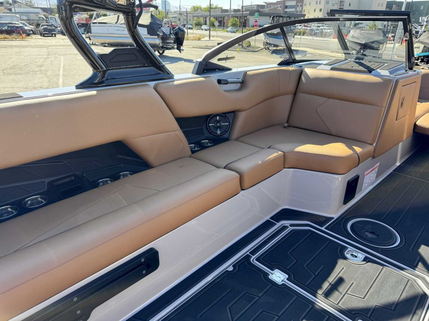 2026 MOOMBA Tykon