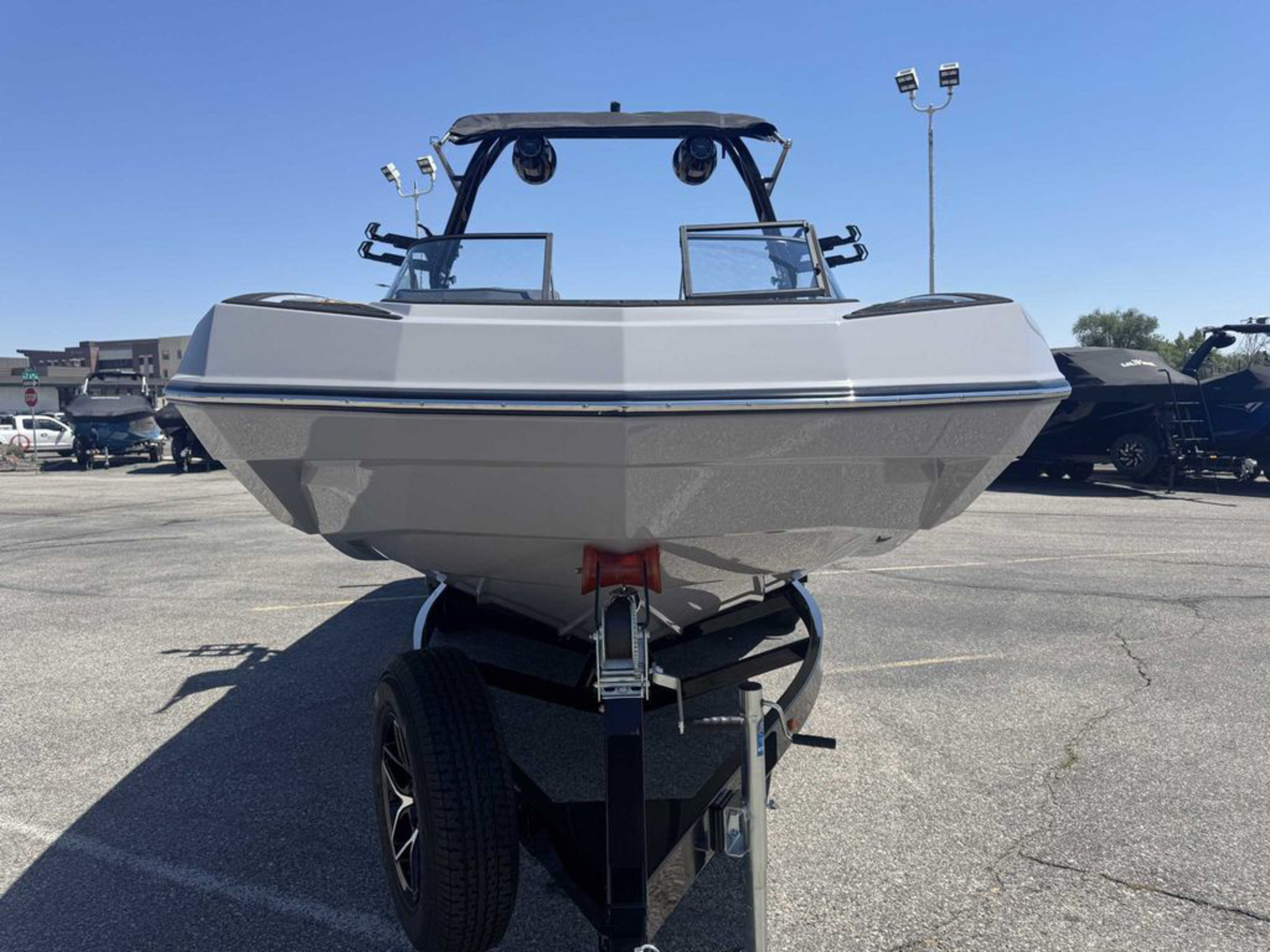 2026 MOOMBA Tykon