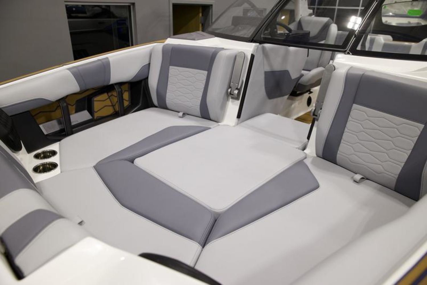 2025 Malibu Boats 22 MXZ