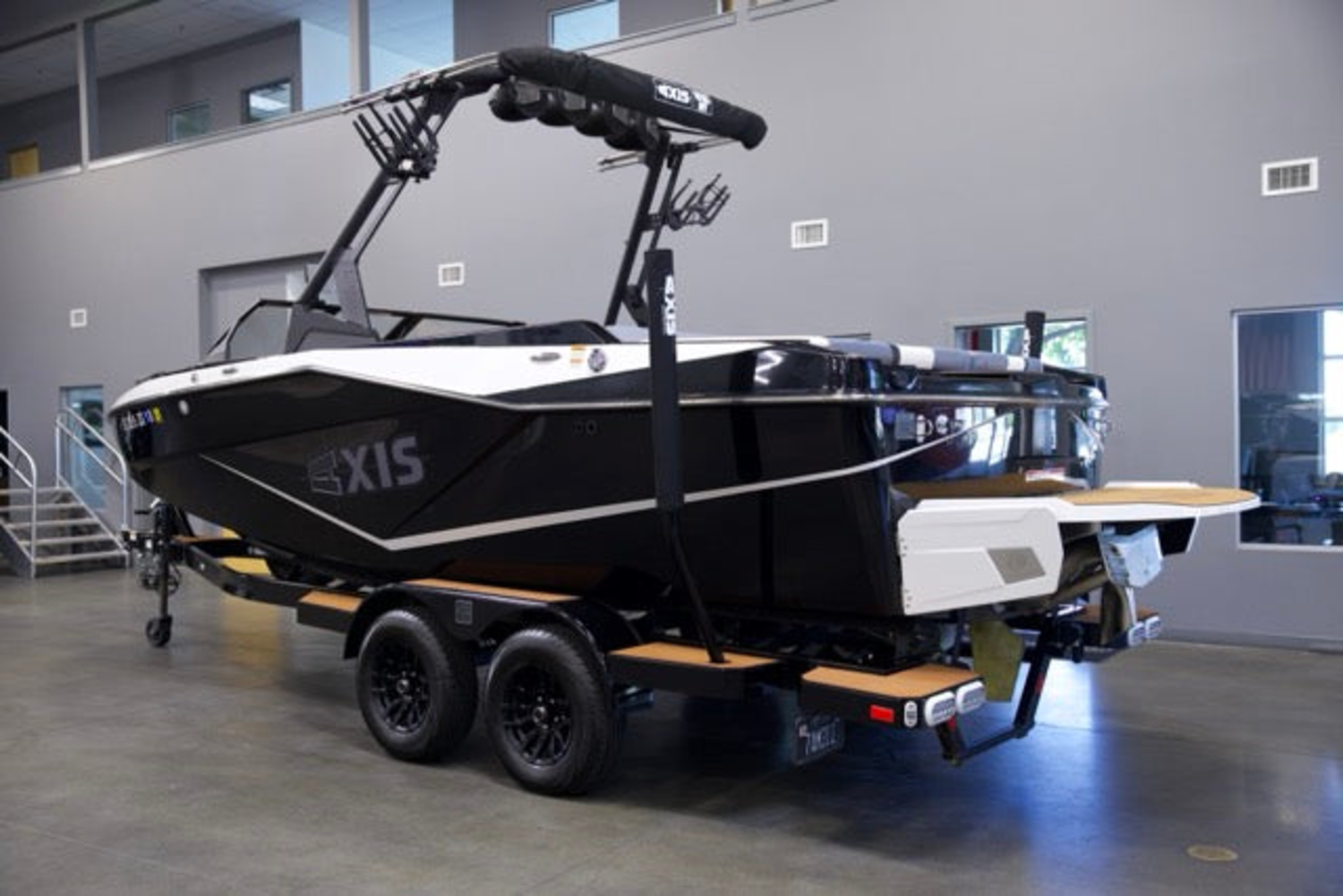 2024 Axis Wake Research T220