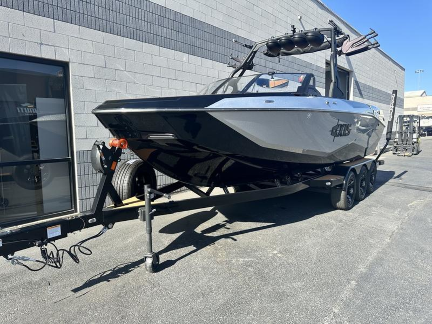 2026 Axis Wake Research T250