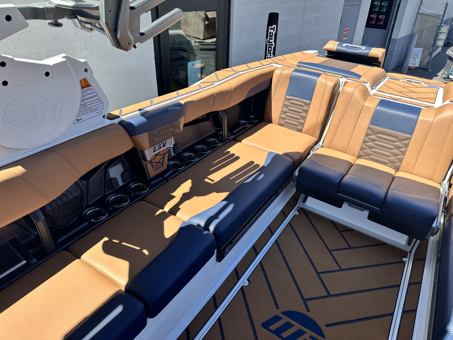2026 Malibu Boats 26 LSV