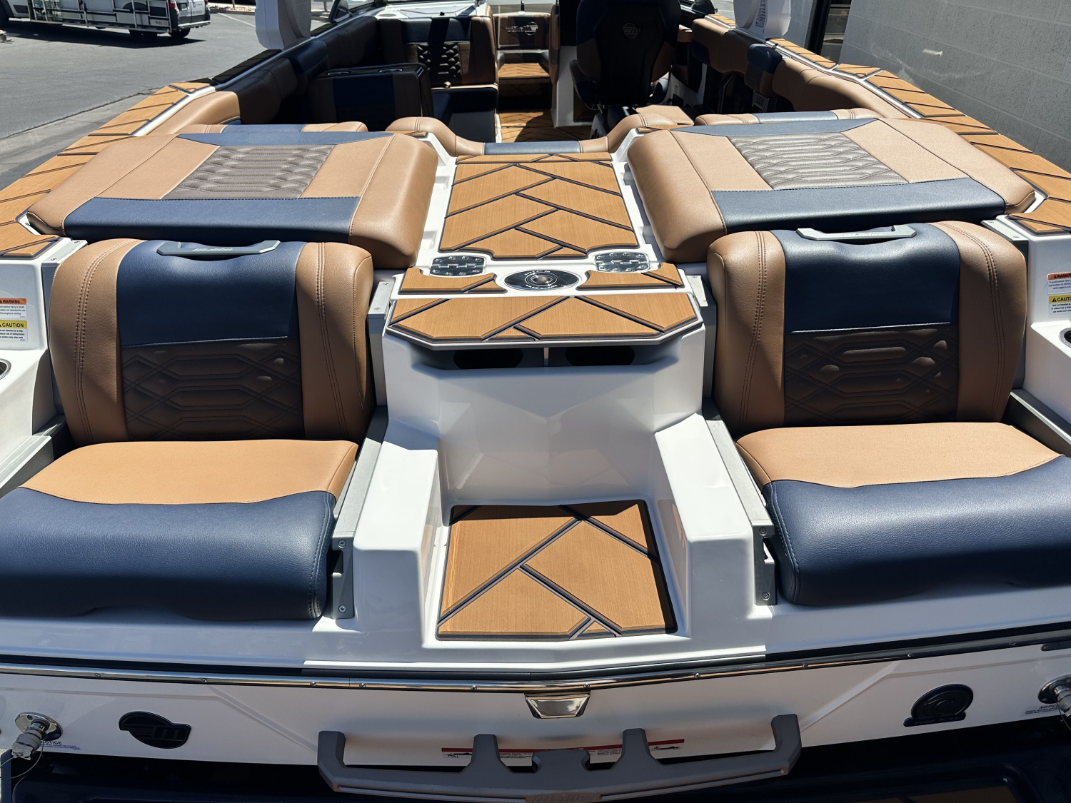 2026 Malibu Boats 26 LSV