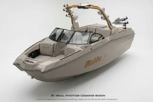 2026-malibu-wakesetter-24-mxz-139736-image1