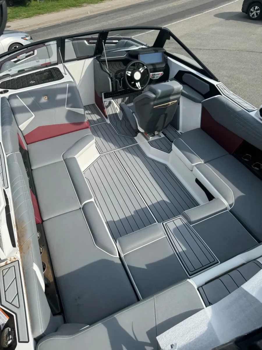 2024-nautique-s21-130251-image2.webp