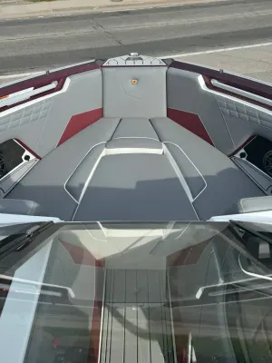 2024-nautique-s21-130251-image4.webp