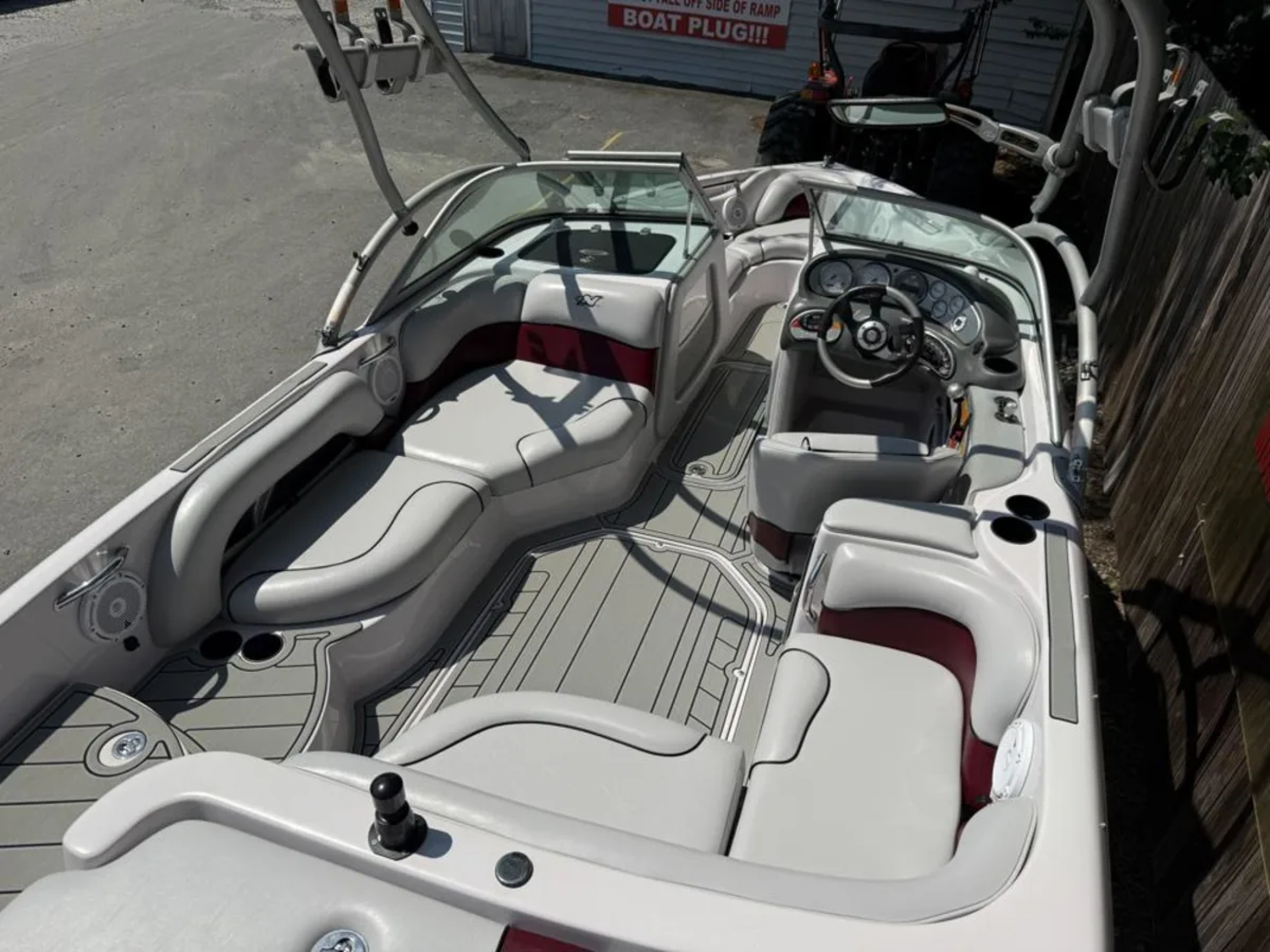 2004 Air Nautique SV211