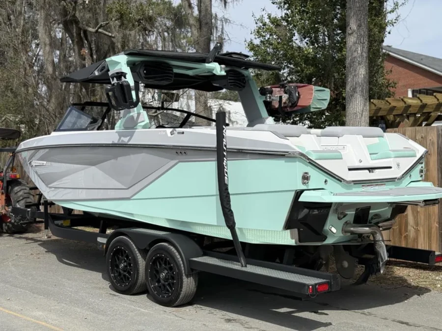 2023-nautique-g23-139754-image2.webp