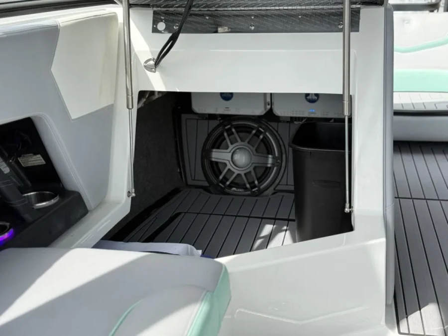 2023-nautique-g23-139754-image9.webp
