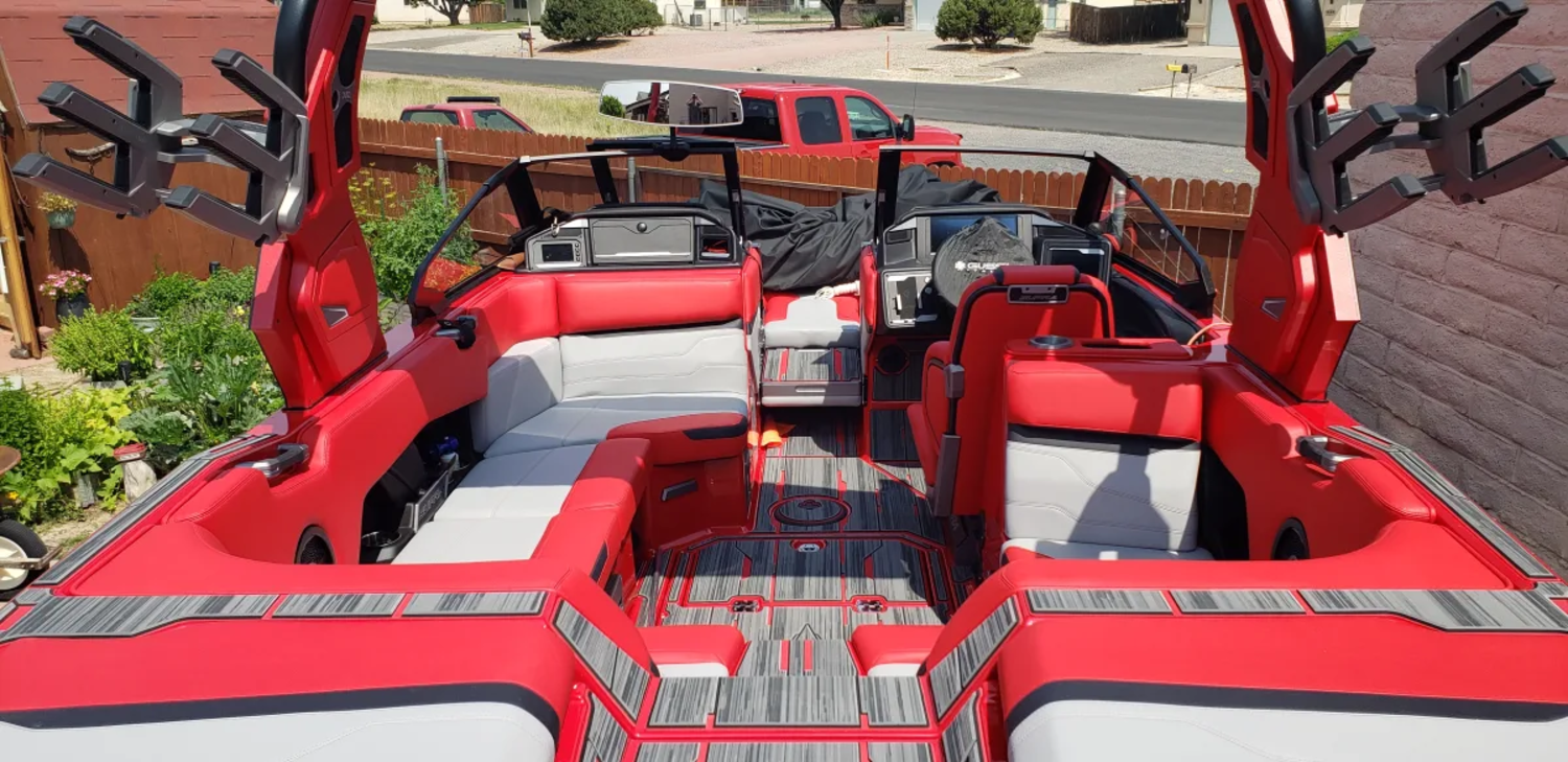 2024 Supra Boats SV  