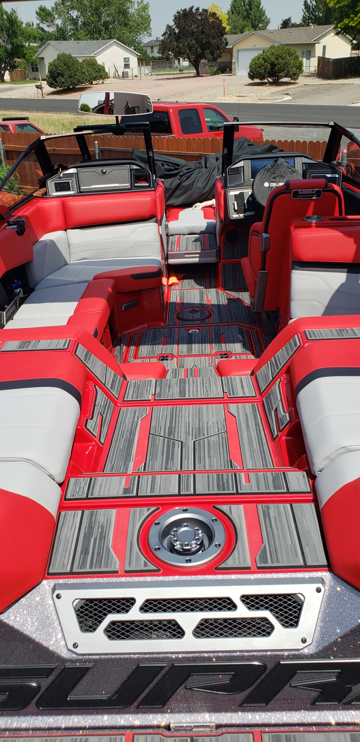 2024 Supra Boats SV  