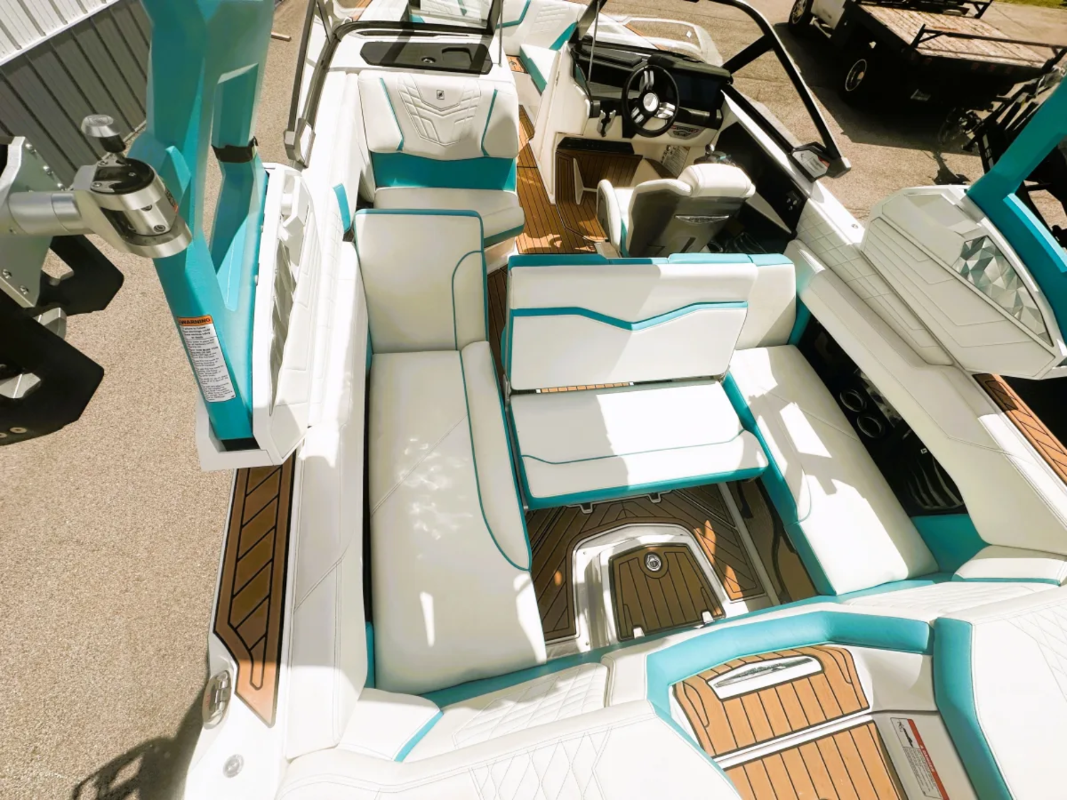 2021 Nautique G23