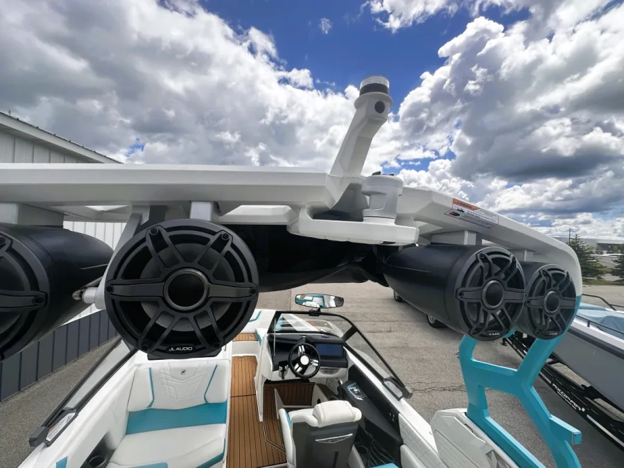2021-nautique-g23-139769-image2.webp