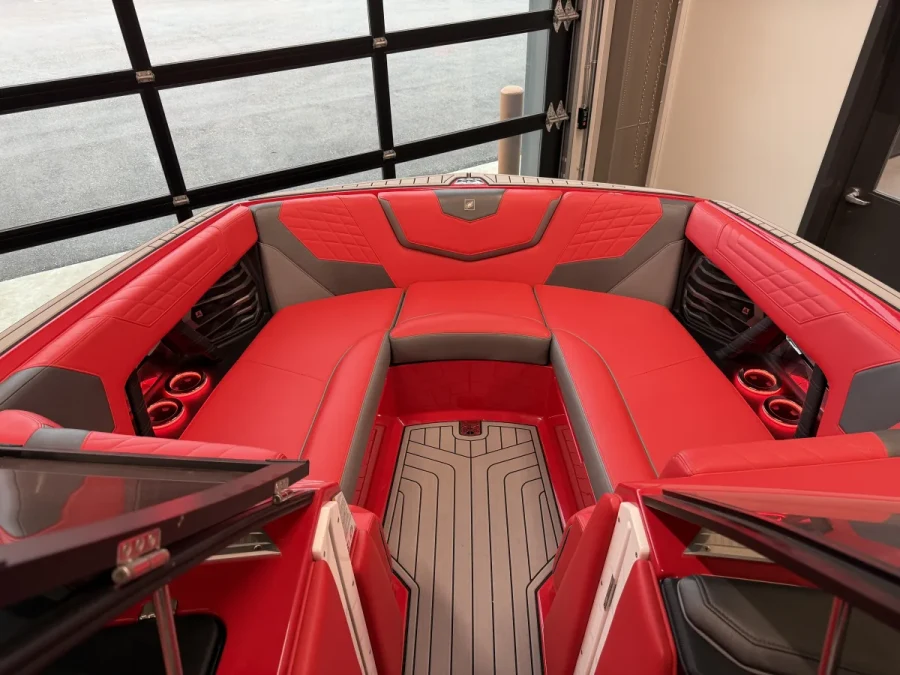 2021-nautique-g23-139787-image14.webp