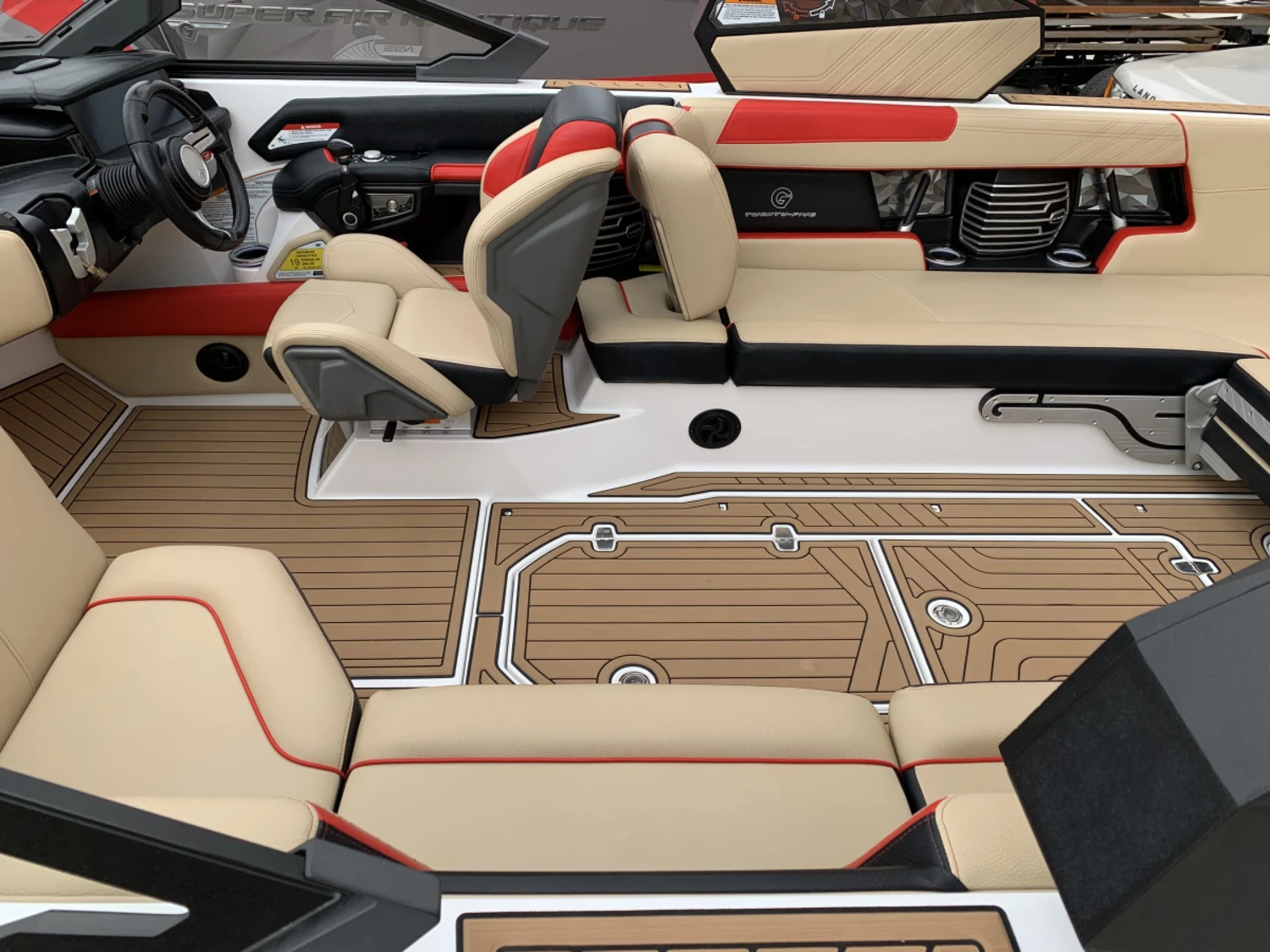2019 Nautique G25