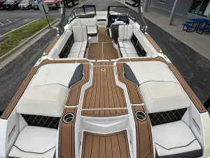 2020-nautique-gs24-139477-image3