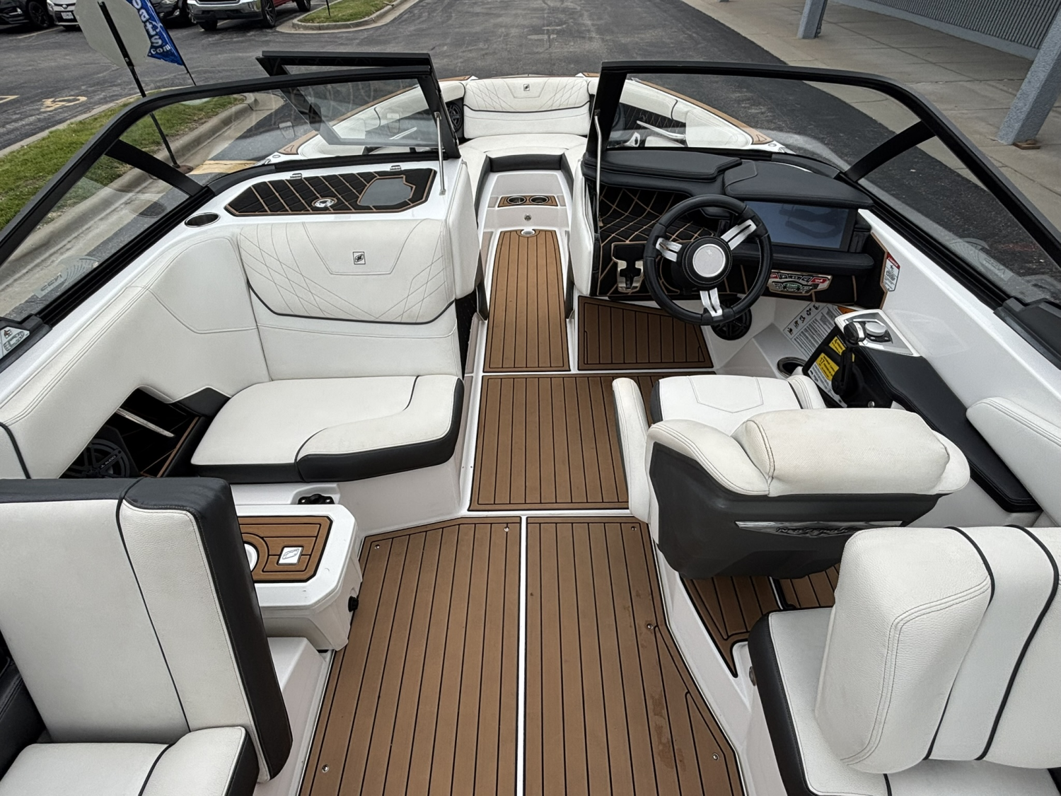 2020 Nautique GS24