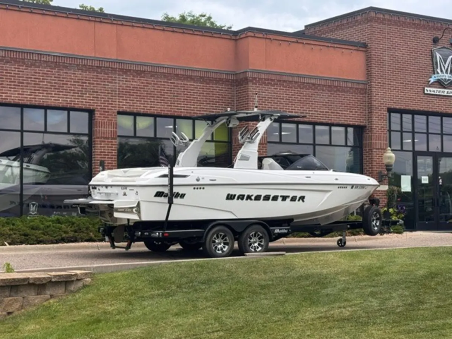 2016 Malibu 23 LSV