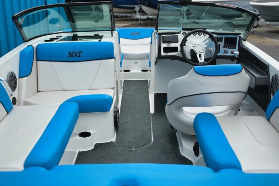2016-mastercraft-nxt20-139897-image12