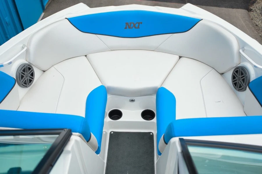 2016-mastercraft-nxt20-139897-image5