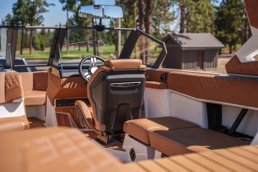 2027-nautique-s23-139898-image15