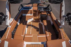 2027-nautique-s23-139898-image17