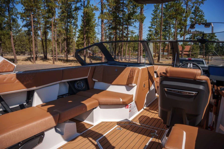 2027-nautique-s23-139898-image18