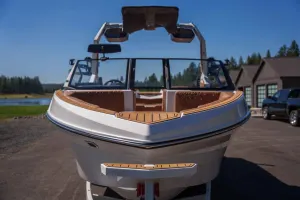 2027-nautique-s23-139898-image8