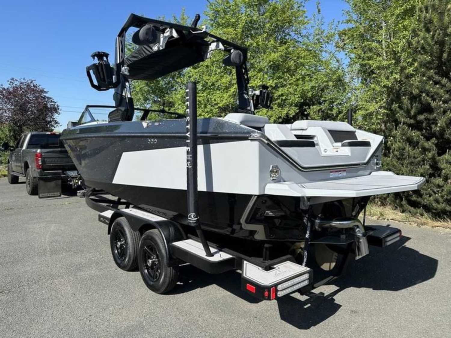 2023 Nautique Super Air Nautique S23