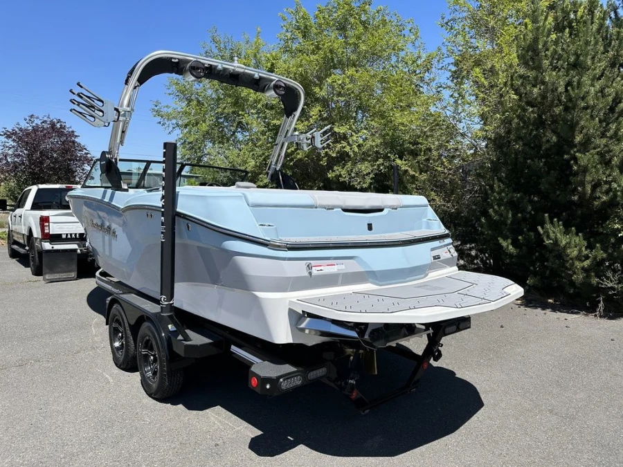 2023-mastercraft-nxt23-139905-image6