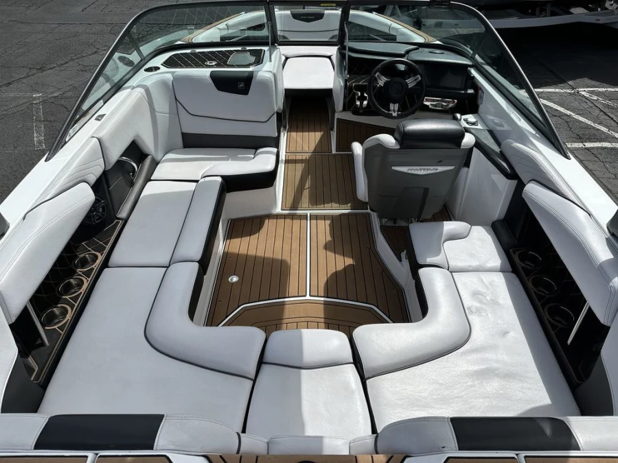 2017-nautique-gs20-139906-image10