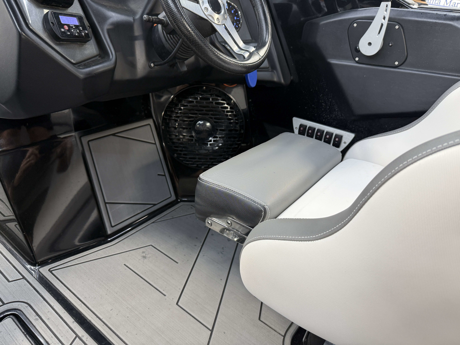 2020 Supreme ZS 232