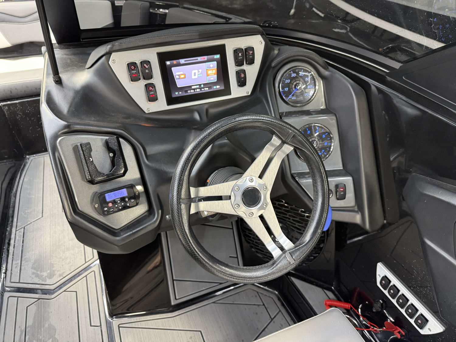 2020 Supreme ZS 232