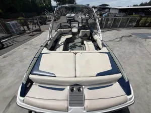 2014-malibu-wakesetter-23-lsv-139910-image3