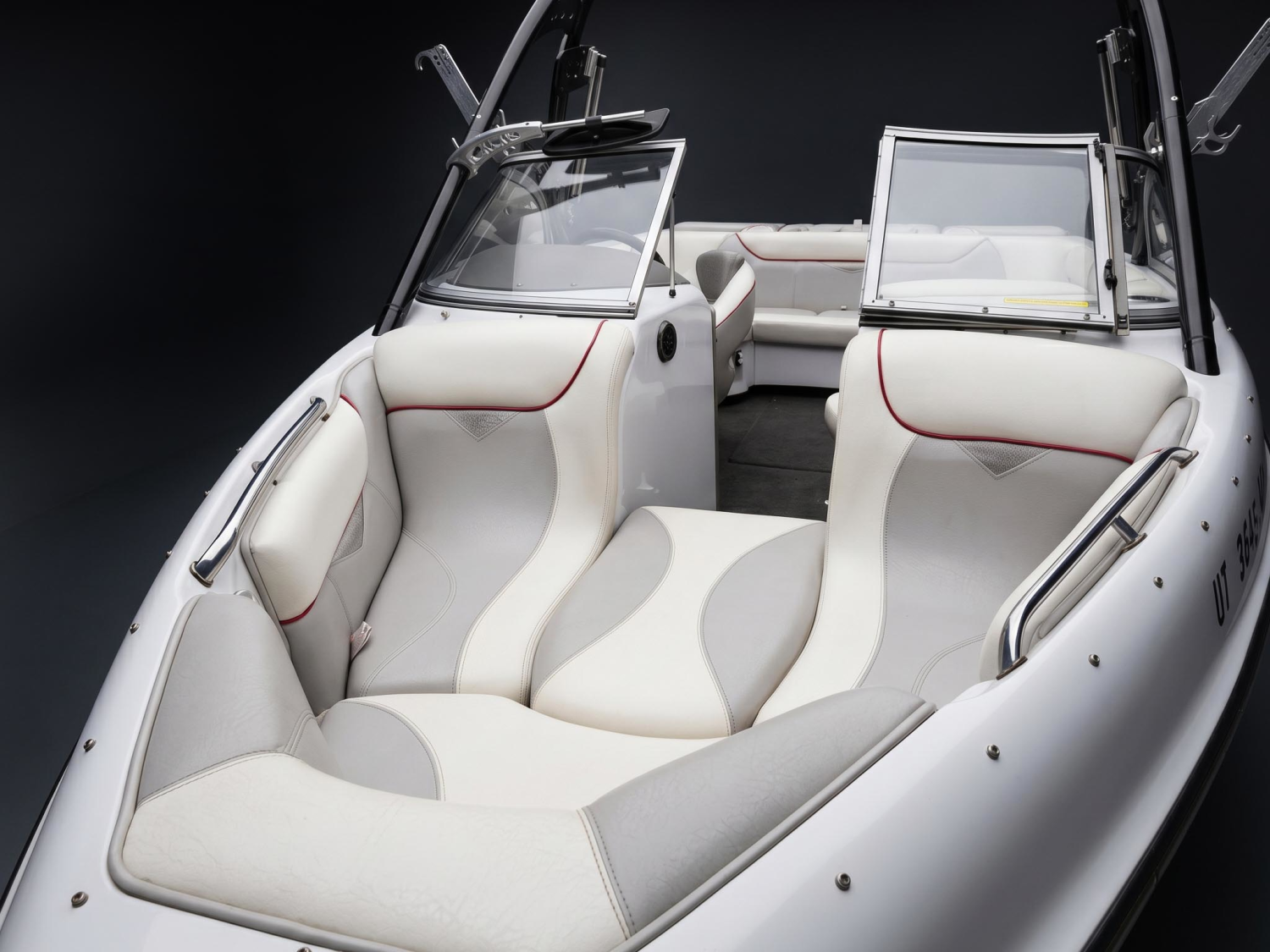 2005 Tige boats 22V
