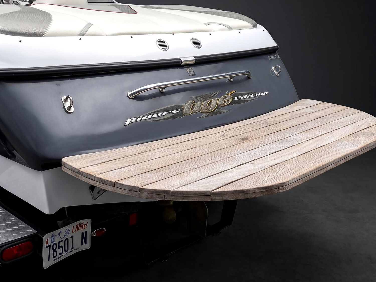 2005 Tige boats 22V