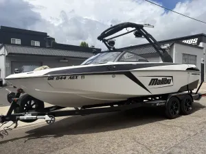 2020-malibu-wakesetter-23-lsv-139918-image2.webp
