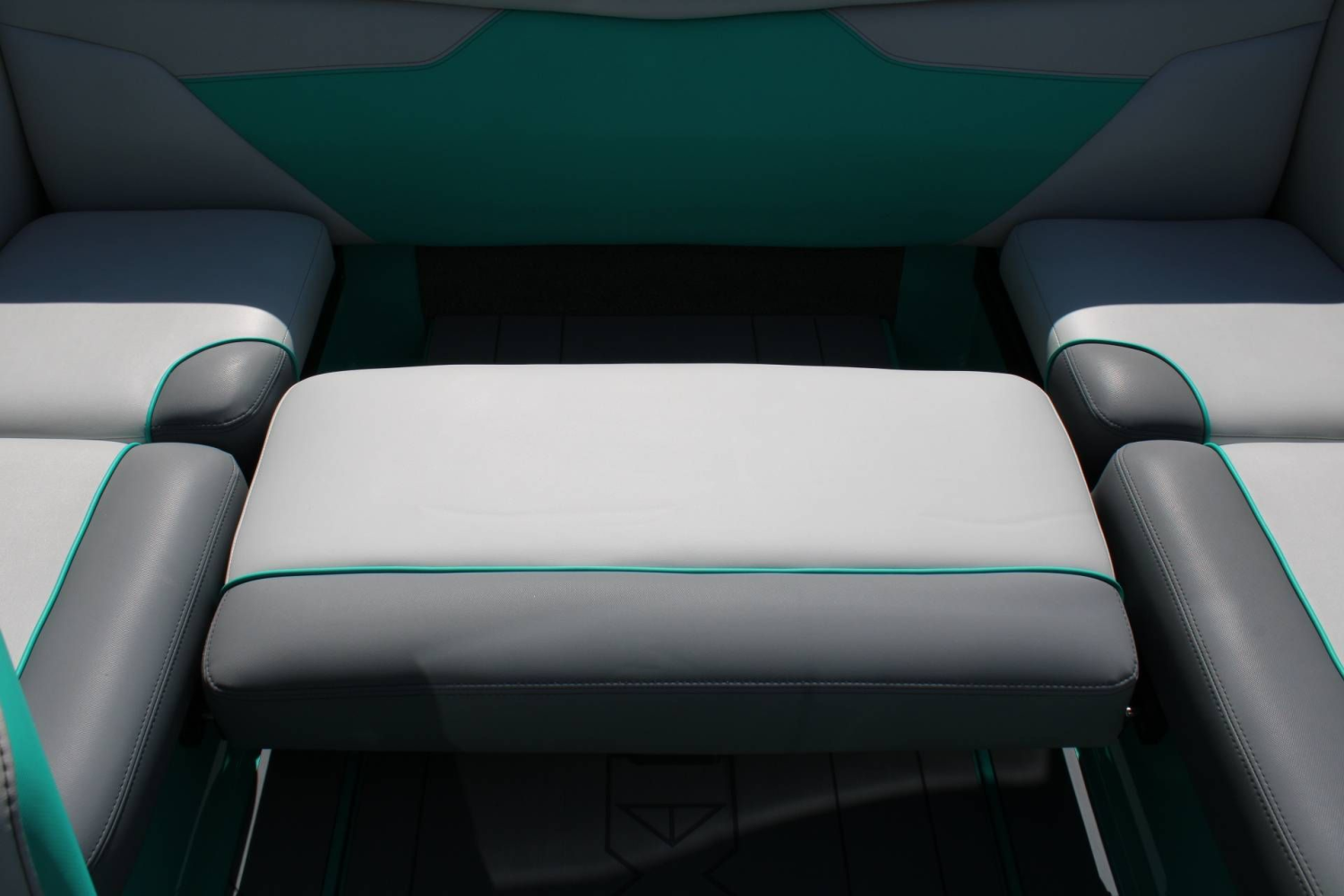 2021 Axis Wake Research A20