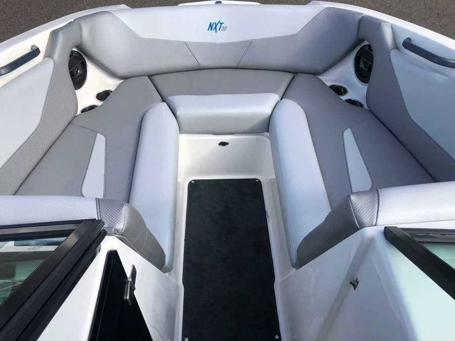 2020-mastercraft-nxt22-139924-image16