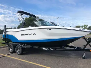 2020-mastercraft-nxt22-139924-image1