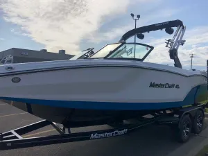 2020-mastercraft-nxt22-139924-image3