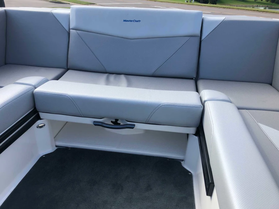 2020-mastercraft-nxt22-139924-image7