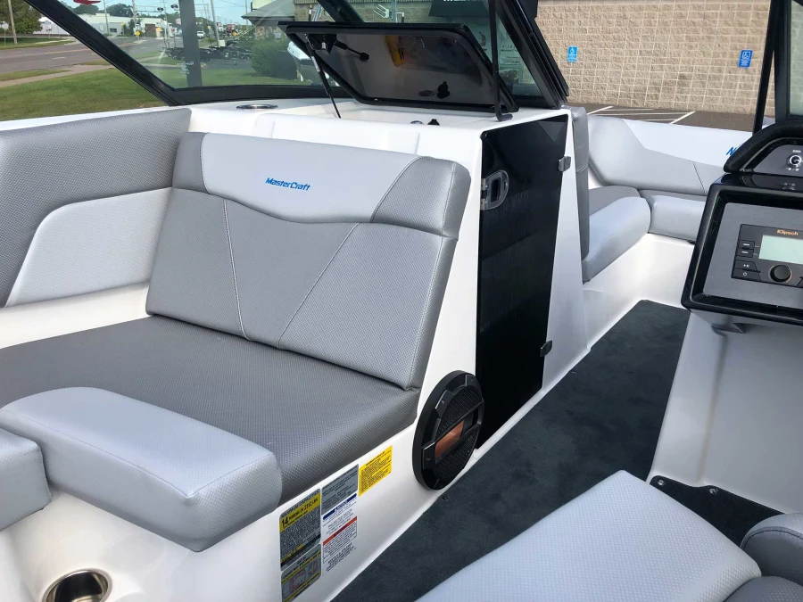 2020-mastercraft-nxt22-139924-image9