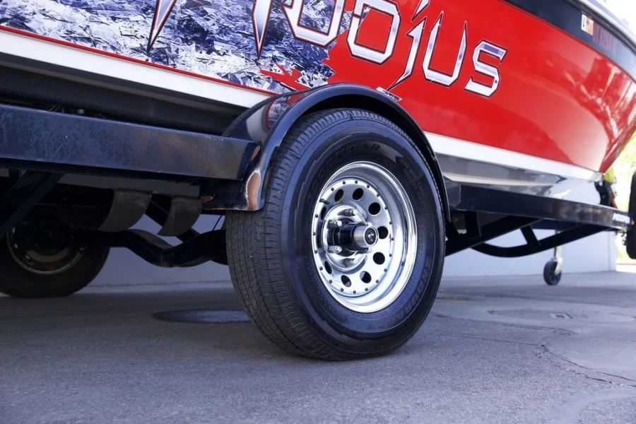 2009-moomba-mobius-139929-image7